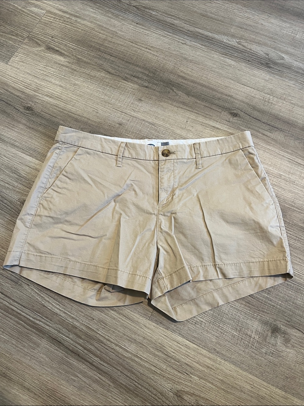 Old Navy Beige Women's Shorts